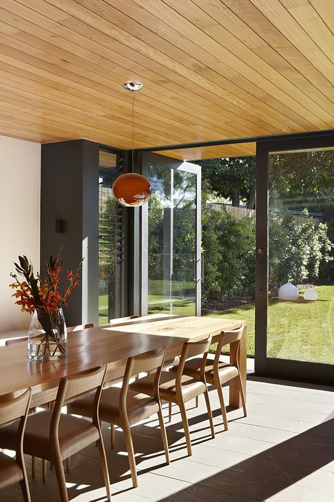 Lovely Hawthorn House