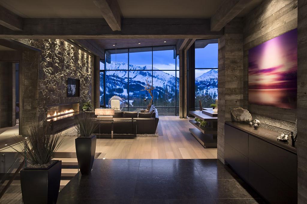 Lower Foxtail Residence
