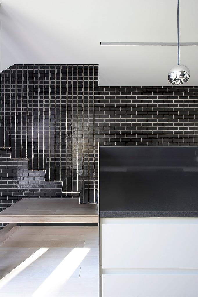 Luff Residence by Pohio Adams Architects