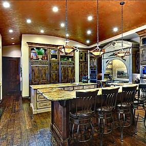 Luxury Tuscan Style Mansion in Washington is An Entertainer’s Paradise