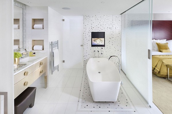 Mandarin Oriental Paris Promises to Bath You in Luxury and Style