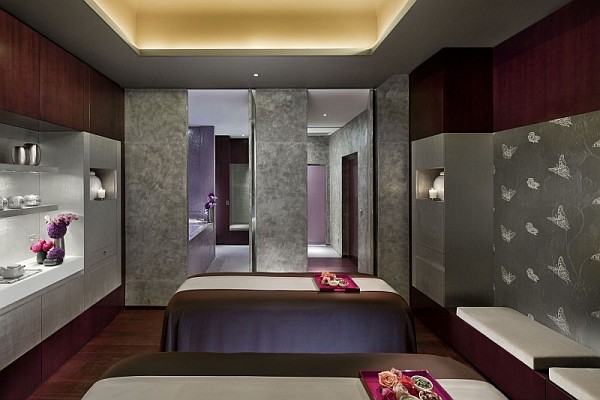 Mandarin Oriental Paris Promises to Bath You in Luxury and Style