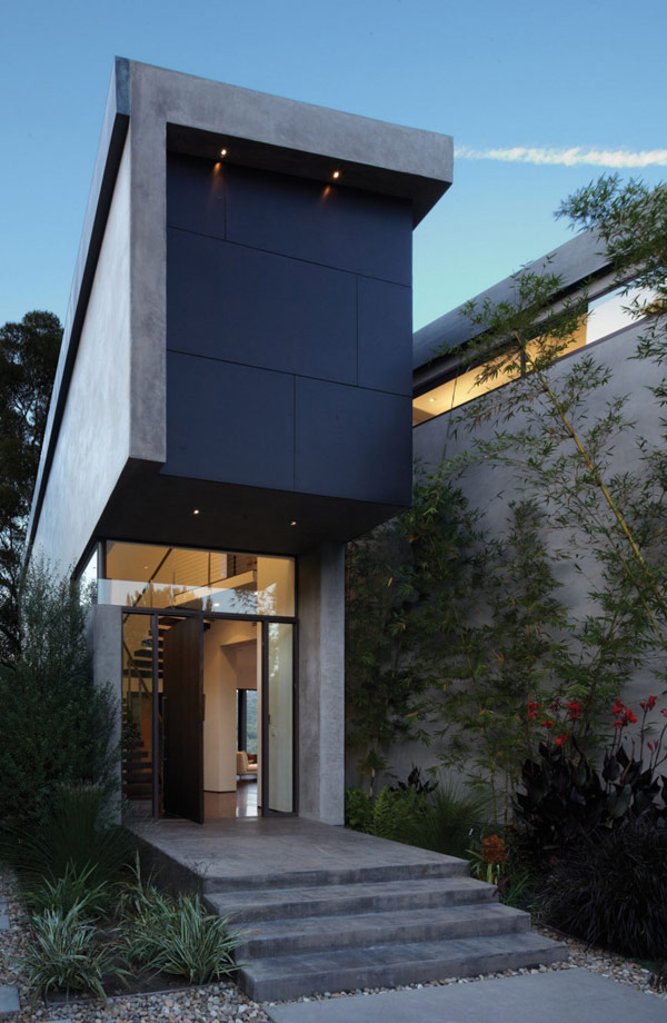 Mandeville Canyon Residence