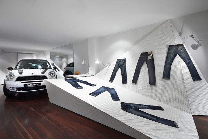 Mini Paceman concept store
