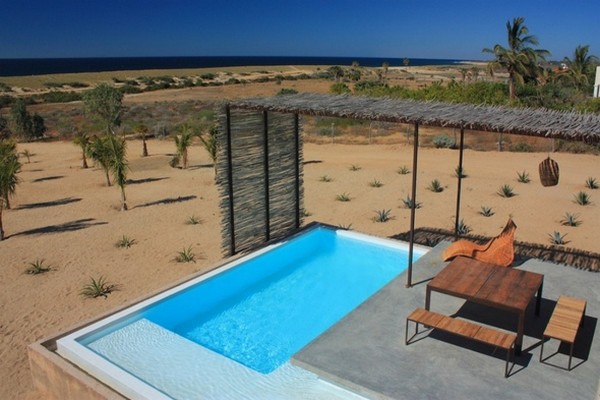 Minimalist and exotic home in Mexico