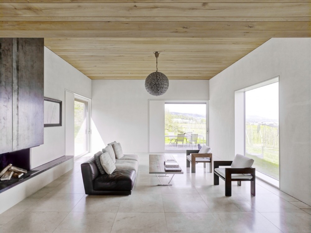 Minimalist With The Green Surroundings