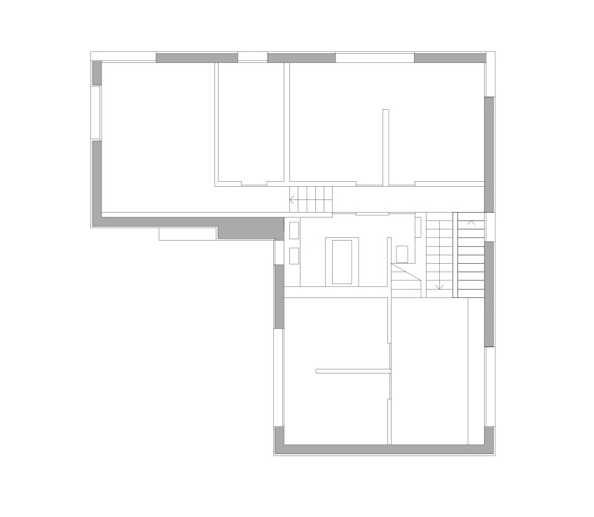 Minimalist House With Green Surroundings