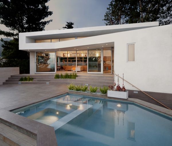 Modern White Homes