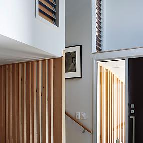 Nikau House by Strachan