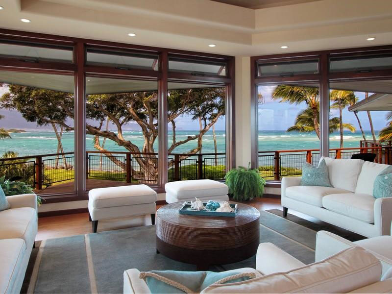 Oceanfront Residence in Hawaii