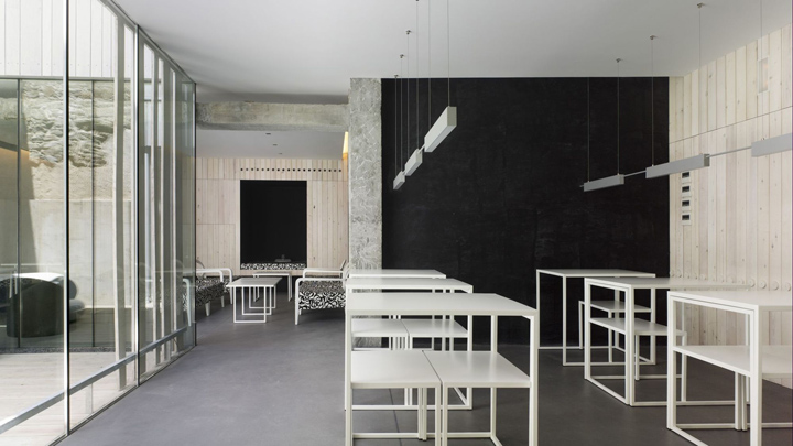 Rehabilitation Hotel Moure by Abalo Alonso