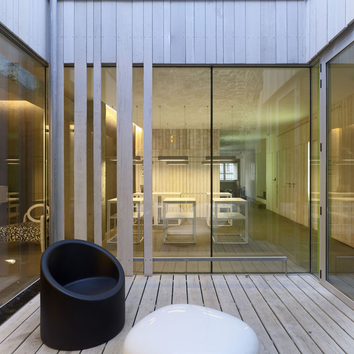 Rehabilitation Hotel Moure by Abalo Alonso