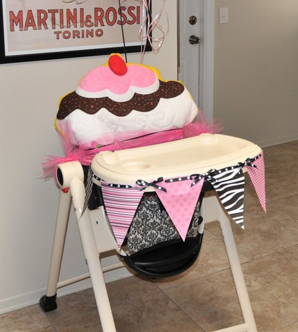 Rest Your Mind With Colorful Cupcakes