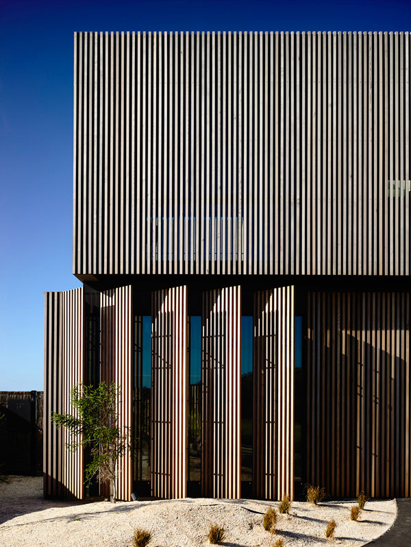Robust Coastal Residence in Australia