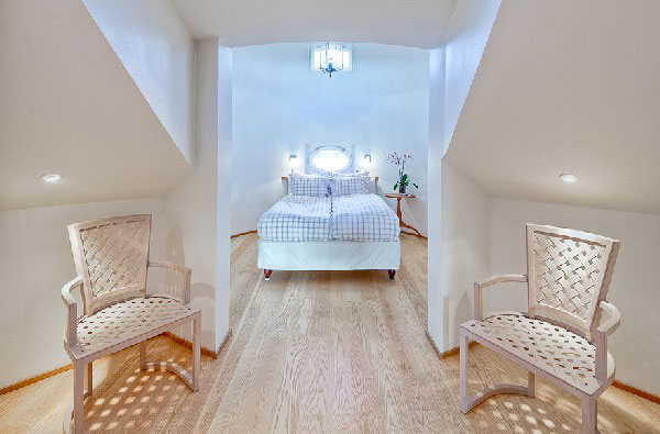 Attic Rooms Cleverly Making Use of All Available Space
