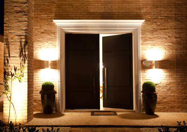 rustic-and-luxurious-villa-06