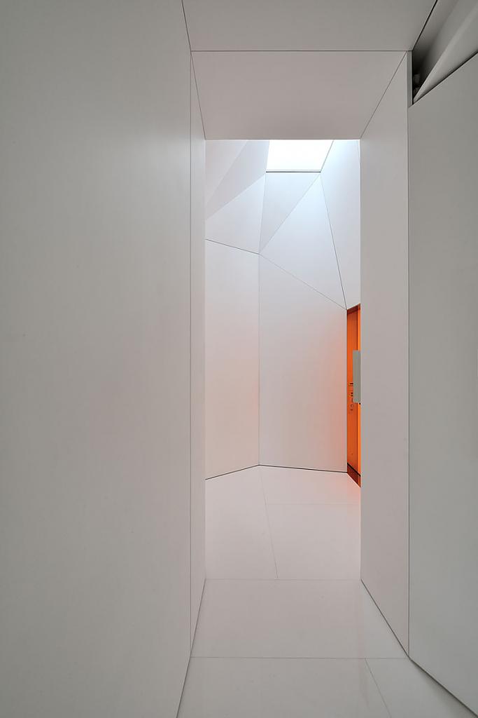 Skyhouse by David Hotson
