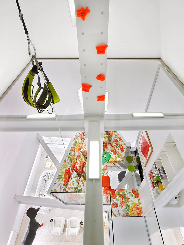 Skyhouse by David Hotson