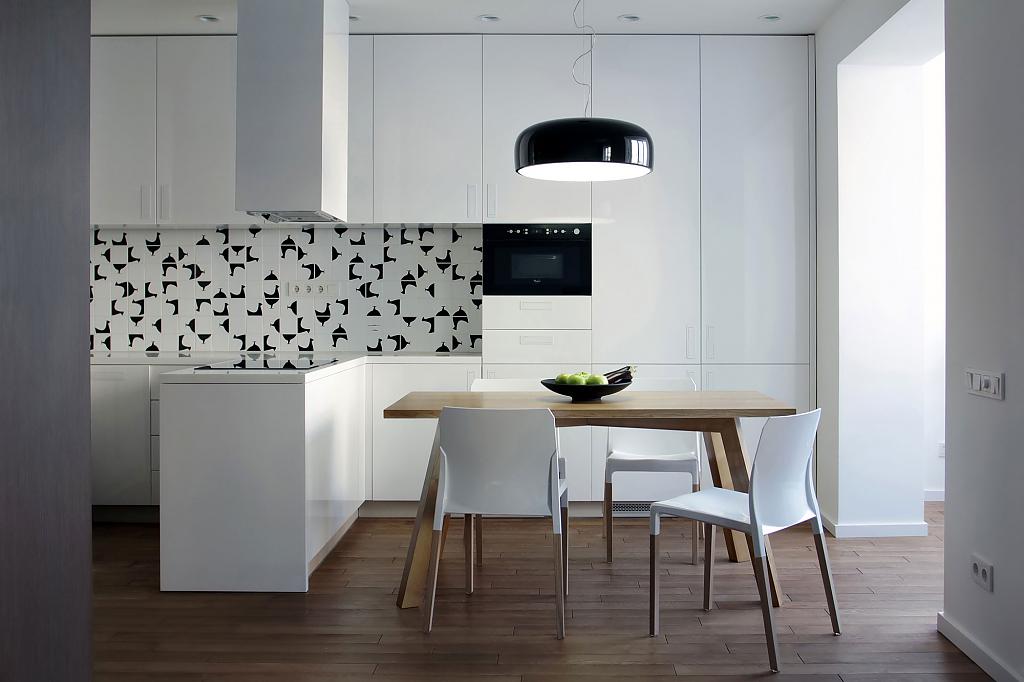 Studio Apartment by Lugerin