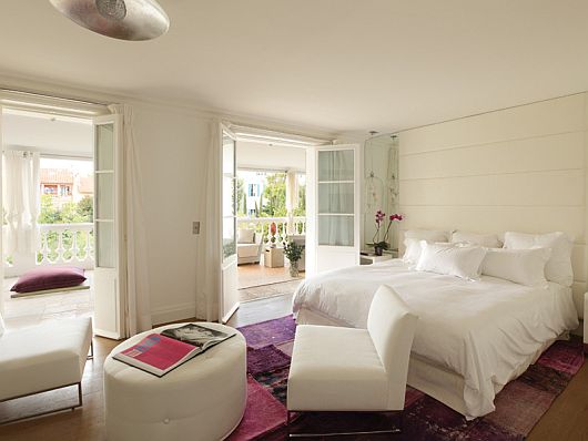 stunning-chateau-st-tropez-12