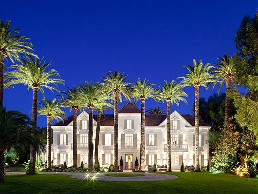 stunning-chateau-st-tropez-16