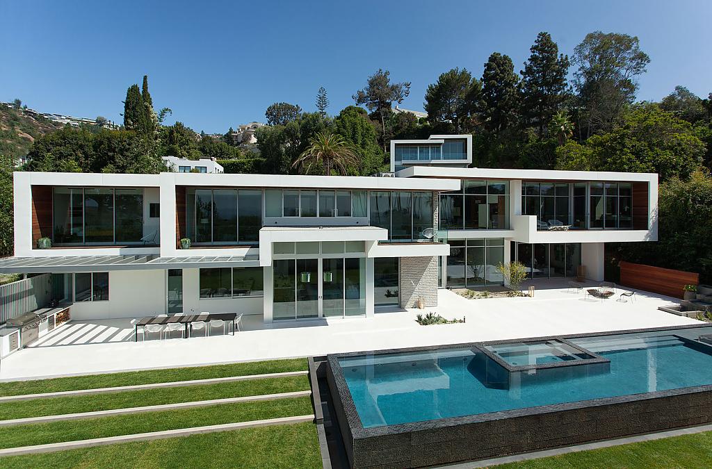 Stunning Estate on Sunset Strip