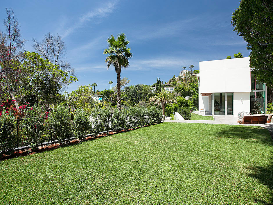 Stunning Estate on Sunset Strip