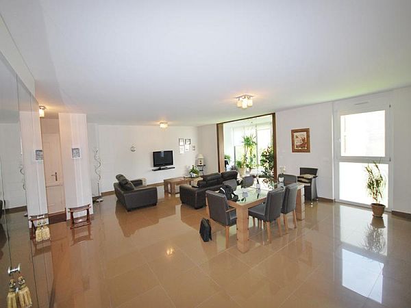 Stunning Luxury Apartment in Other Geneve, Switzerland