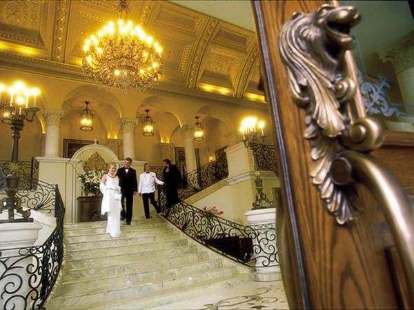 Turnberry Place Penthouse in Las Vegas Luxury in Every Detail