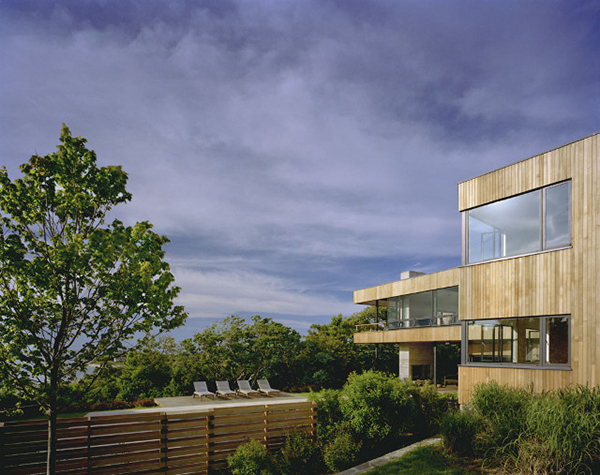 Volumetric Home With Incredible View