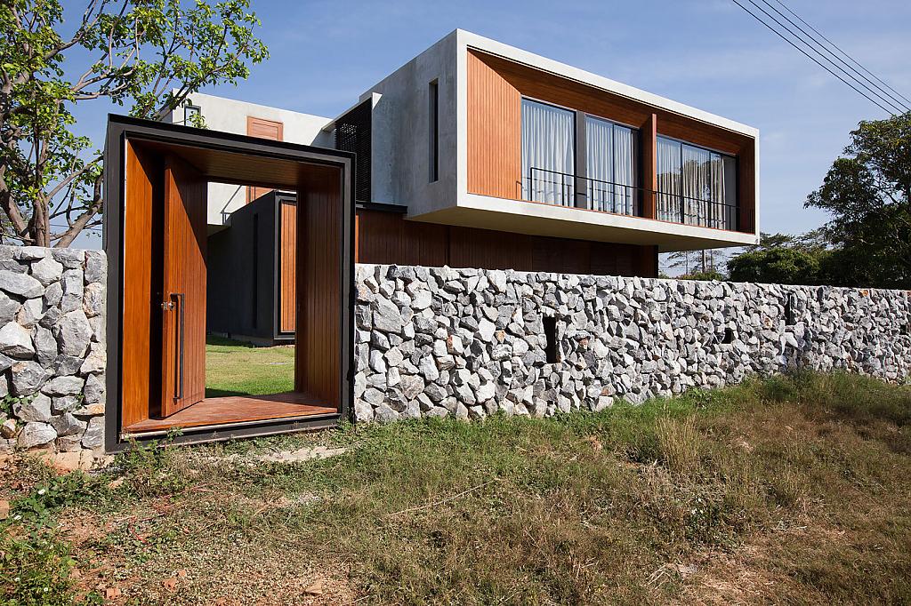 W House by IDIN Architects