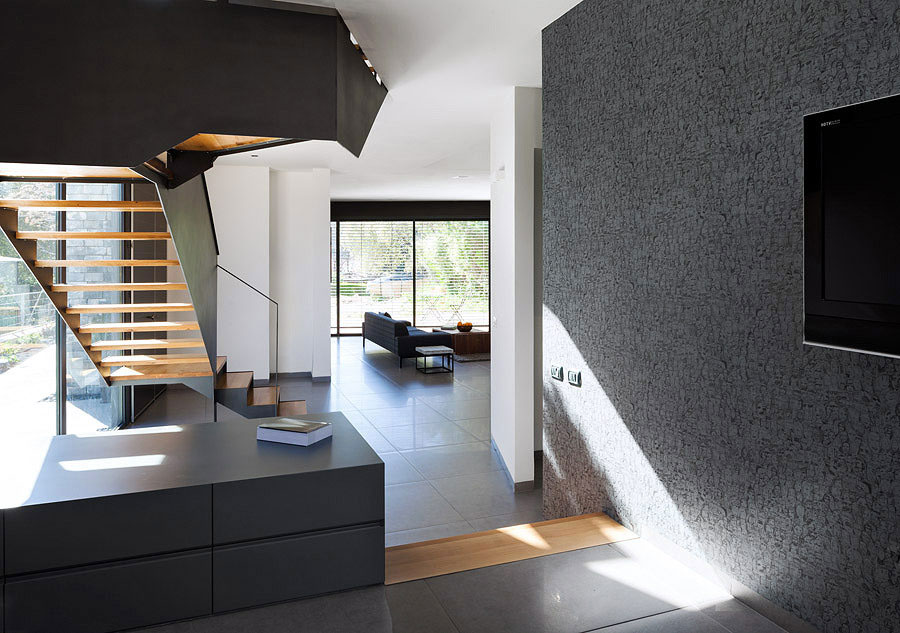 Wo House by SO Architecture