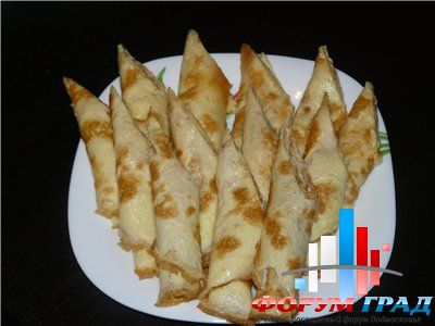 ЯИЧНЫЕ БЛИНЧИКИ С ЧЕСНОКОМ И СЫРОМ.