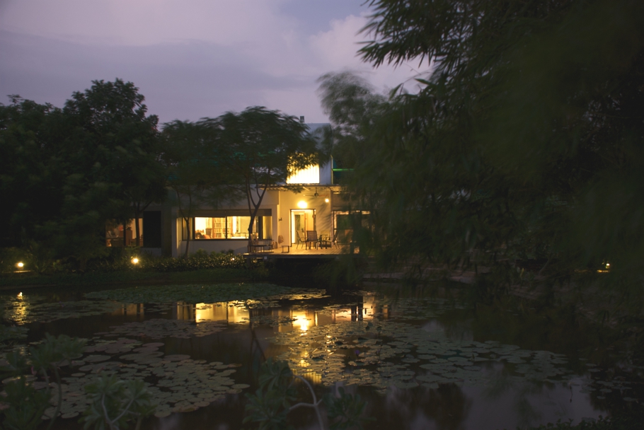 house-ahmedabad-india-04
