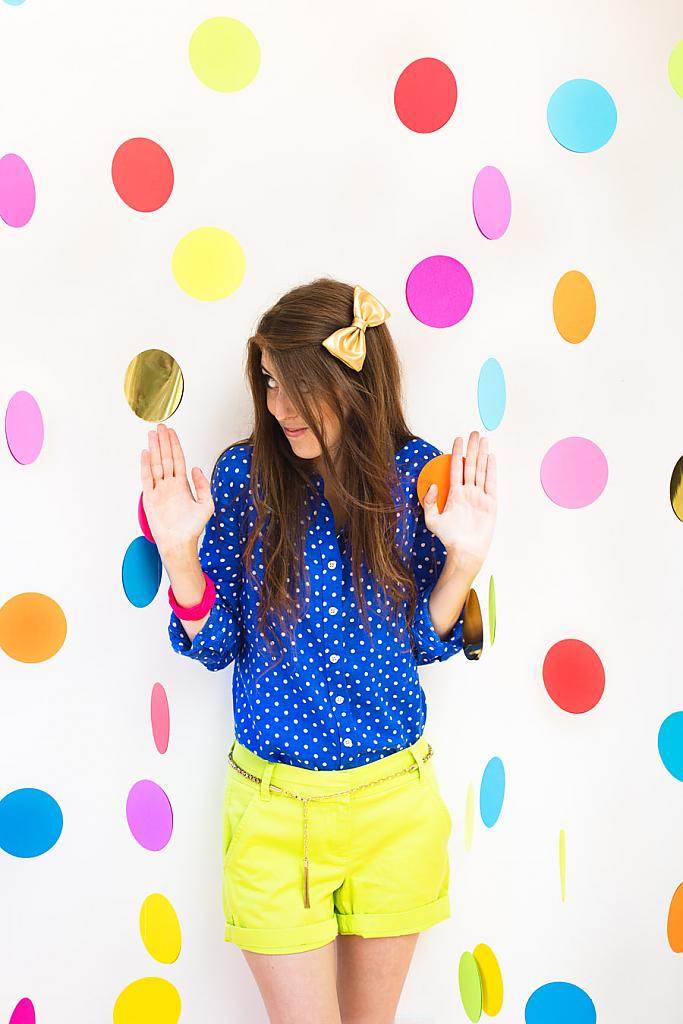 floating-confetti-photobooth-in-a-box-04