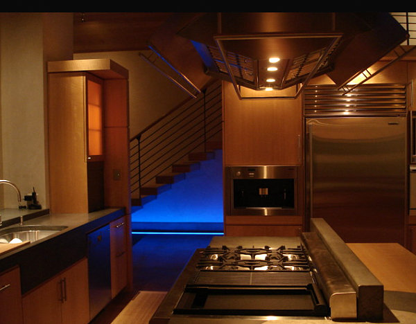 kitchens-with-neon-lighting-10