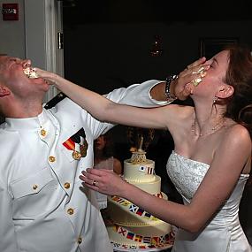 cutting-the-cake-ceremony-05