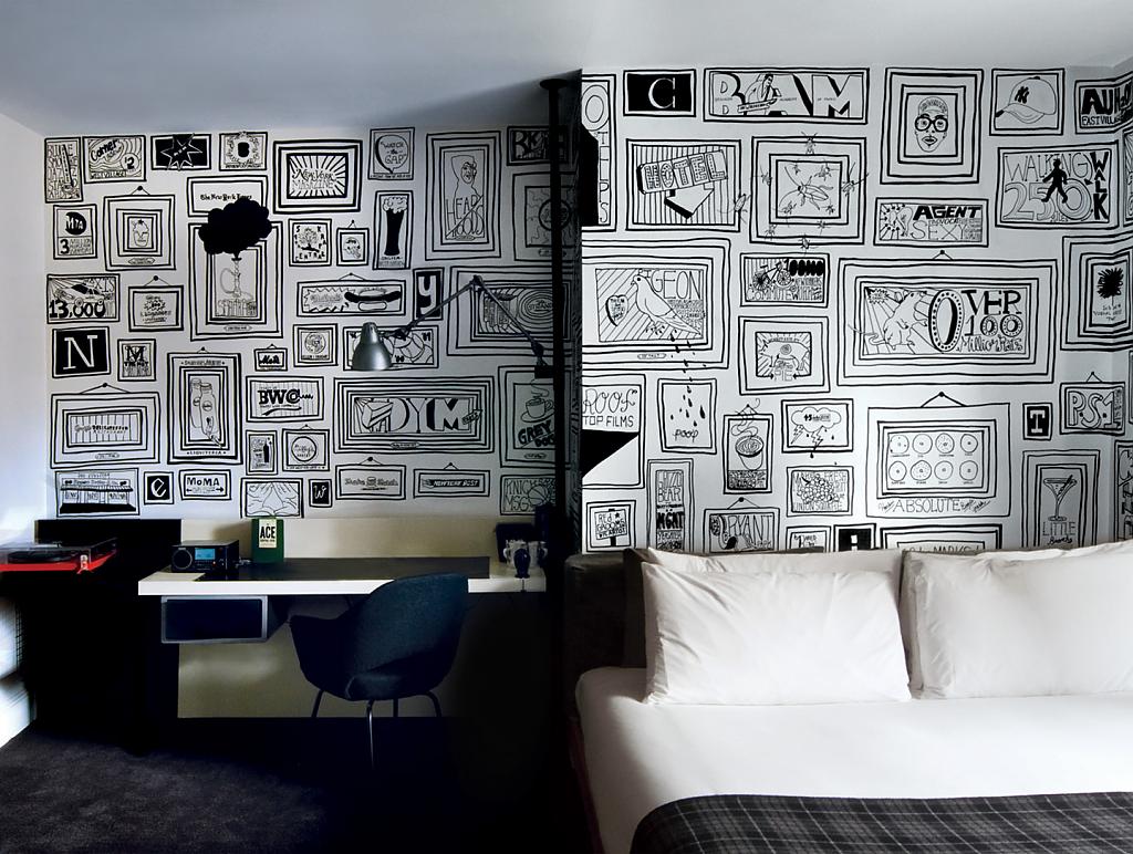 wall-mural-by-timothy-goodman-01