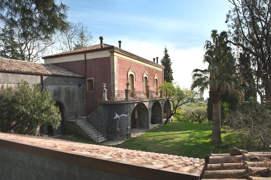 contemporary-property-sicily-09