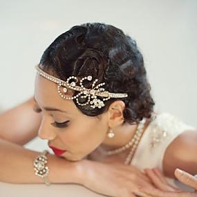 golden-20s-great-gatsby-wedding-shoot-02