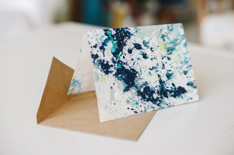 simple-and-creative-splatter-paint-notecards-01
