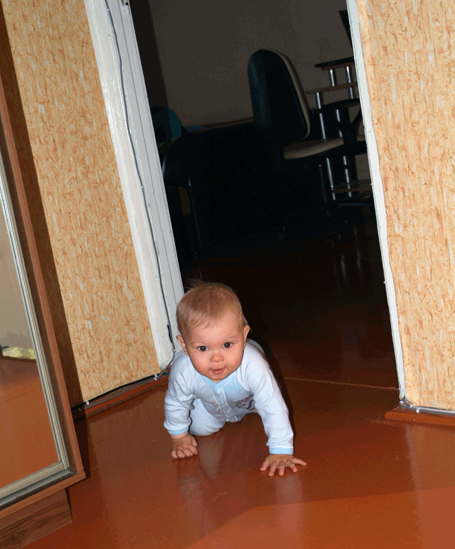 Я ползу к маме