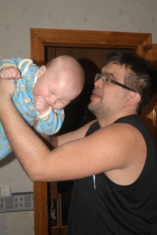 Вот как папка меня кружит