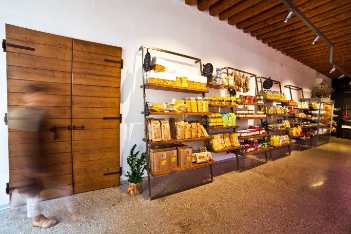 el-bocon-del-prete-food-store-italy-13