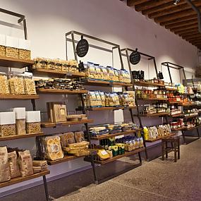 el-bocon-del-prete-food-store-italy-15