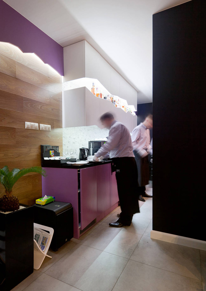 hot-paper-restaurant-10