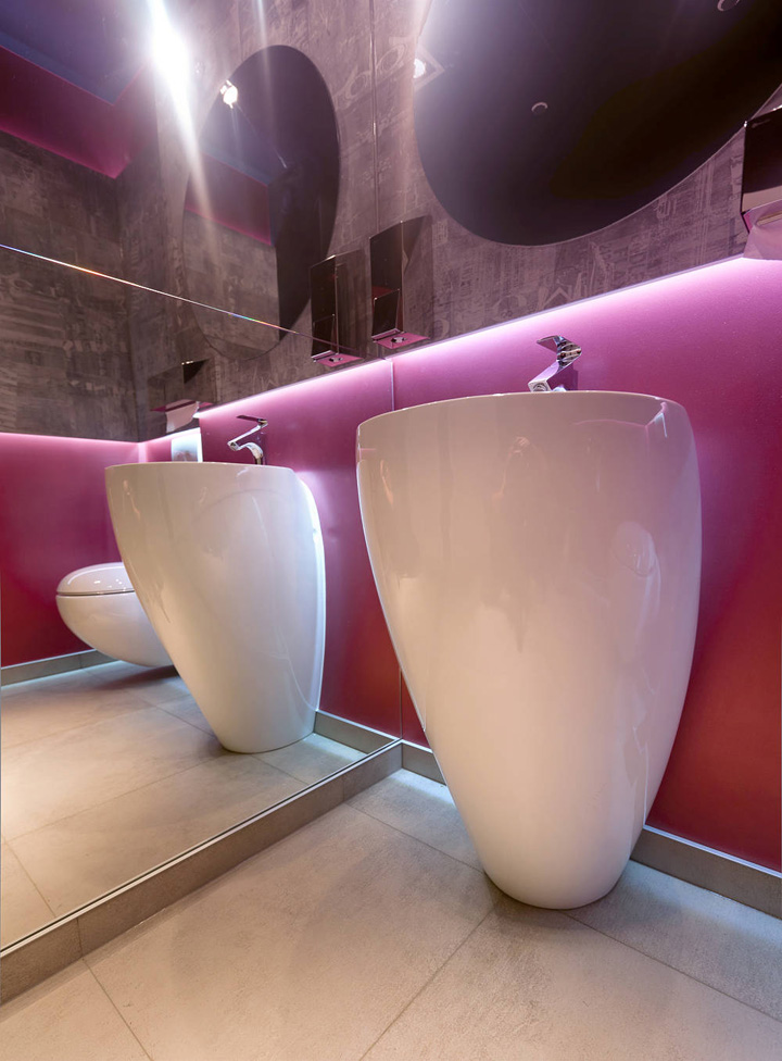 hot-paper-restaurant-16