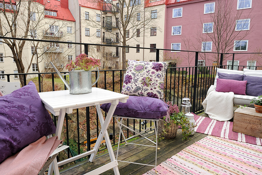 interior-design-balcony-28