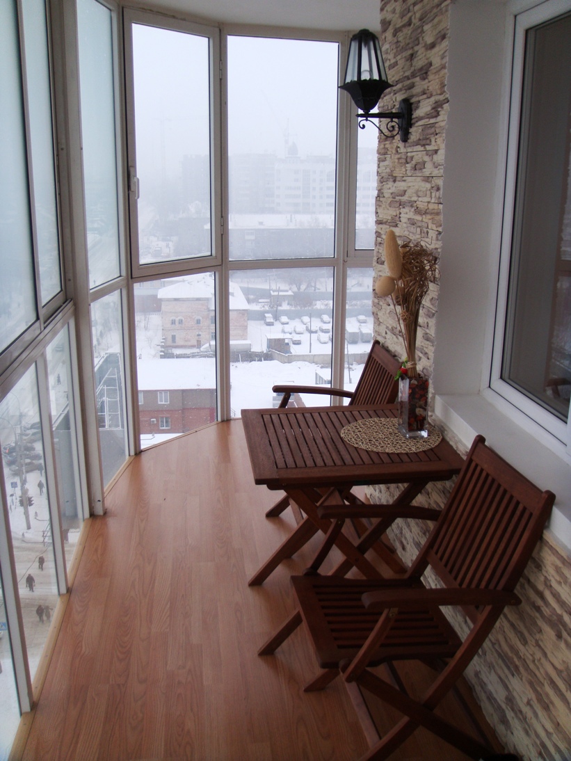 interior-design-balcony-81