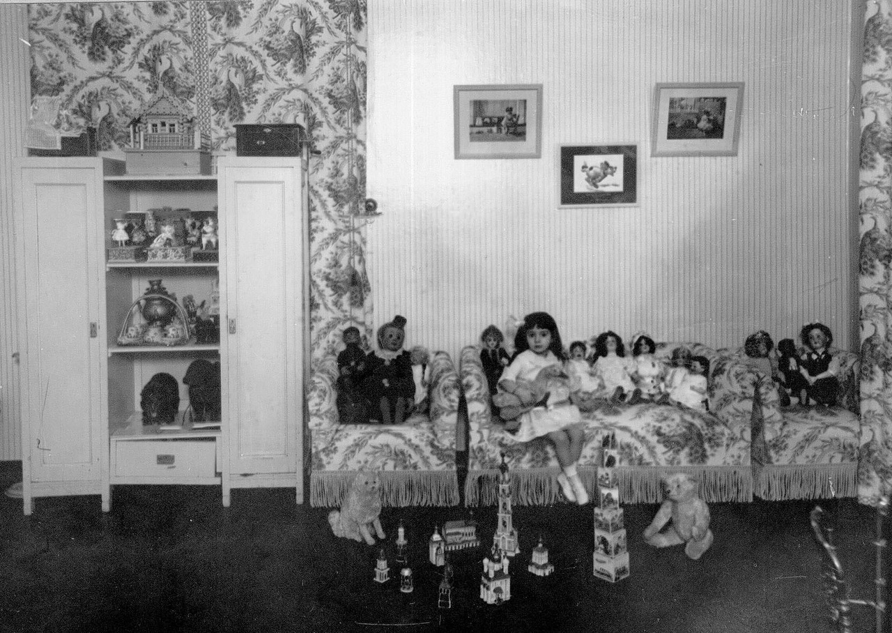 interyer-dorevolyutsionoy-kvartiry-v-peterburge-10